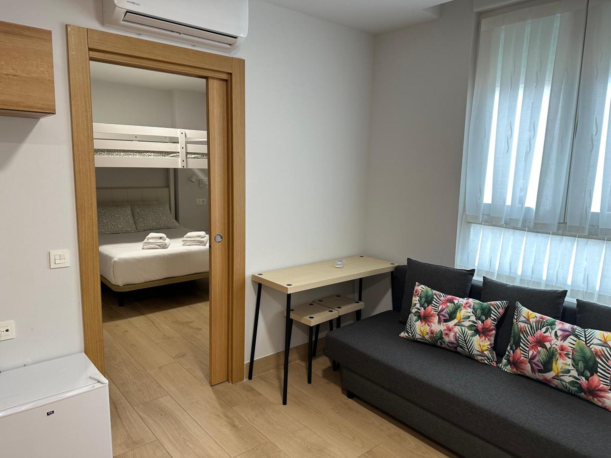 Apartamentos Turisticos Santa Apolonia 62 Aviles Bagian luar foto