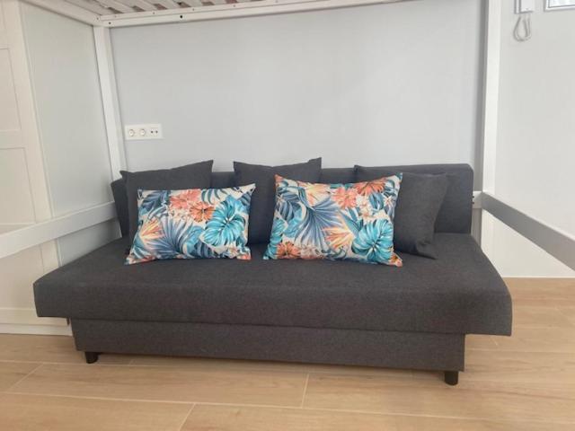 Apartamentos Turisticos Santa Apolonia 62 Aviles Bagian luar foto